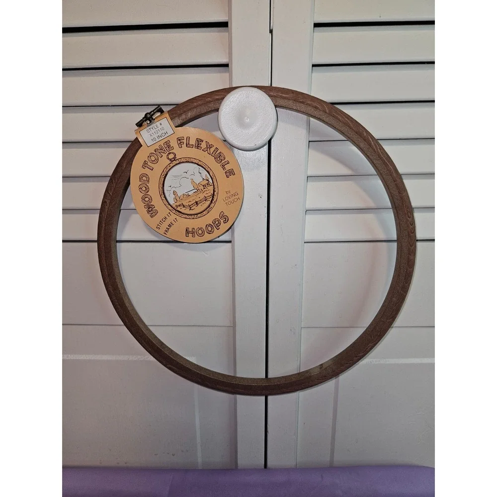 Loving Touch 10 Inch Wood Tone Flexible Hoop Embroidery Frame X112110 NWT